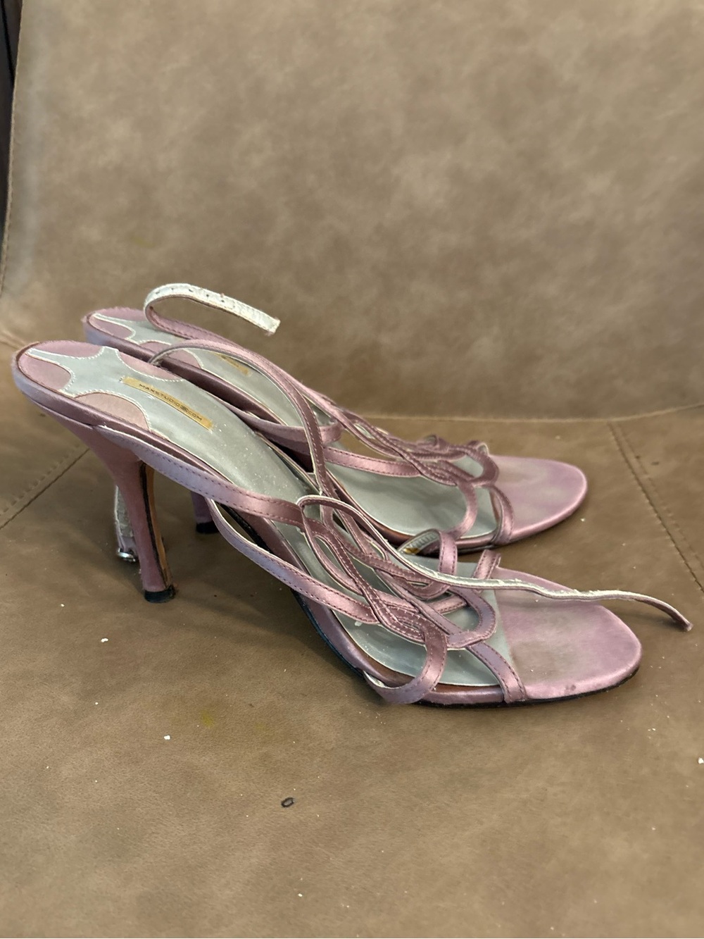 Max studio pale purple satin strappy high heels size 8.5